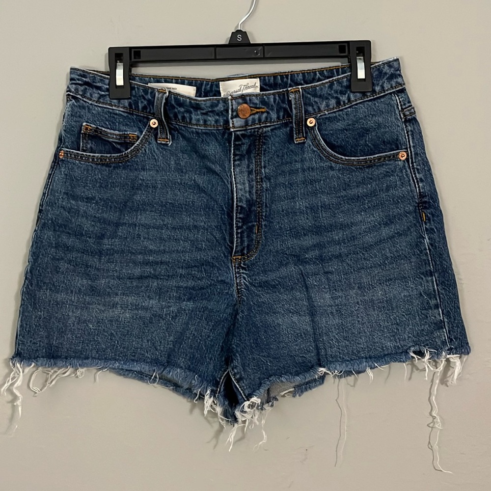 Universal Thread Vintage midi denim shorts